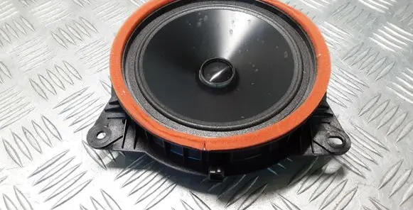 Toyota Hilux VIII Front door speaker 861600K550