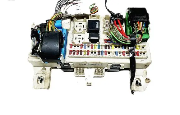 Ford Focus Fuse box cover 4M5T-14A073-BJ