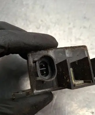 Mercedes-Benz E W210 Charging relay 0025423819