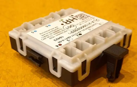Mercedes-Benz C W205 Door control unit/module A2139002922