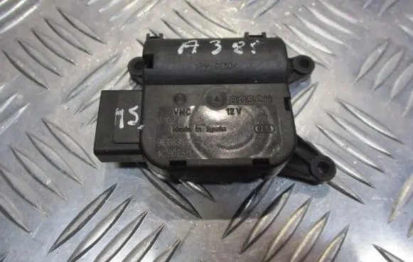 Audi A3 S3 8P Central body control module 1K2907511D