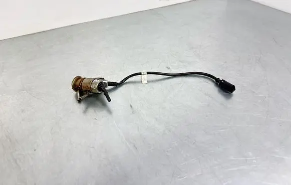 Audi Q7 4M AdBlue injector 4G0131113C