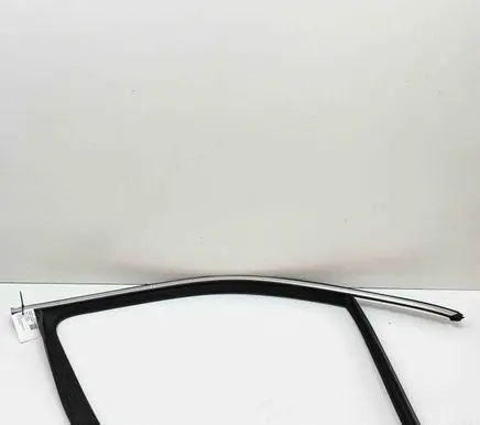 Mercedes-Benz GLB x247 Front door glass trim molding A2477252400