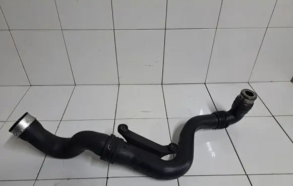 Seat Altea Intercooler hose/pipe 1T0145790B 1K0145762P