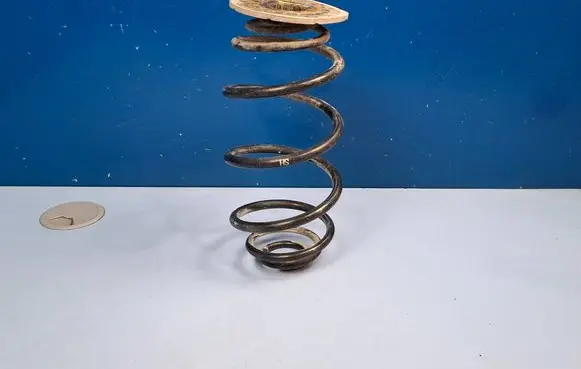 Opel Astra H Rear coil spring 93187221