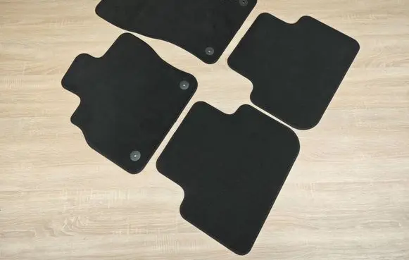 Audi Q3 F3 Car floor mat set 83A864450 83B863601