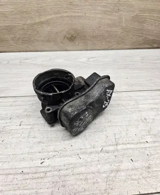 Volkswagen Caddy Throttle valve 03G128063B
