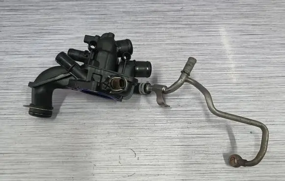 Mini One - Cooper R57 Thermostat/thermostat housing 8699290