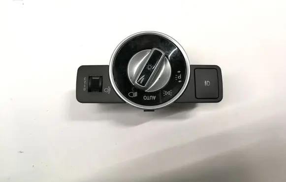 Mercedes-Benz B W246 W242 Light switch A2049053103