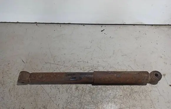 Nissan King Cab, Navara Rear shock absorber/damper