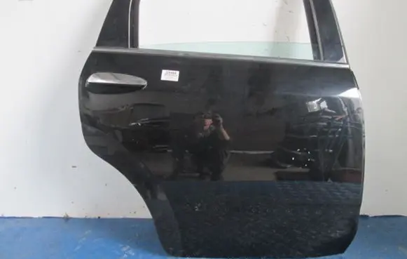 Fiat Croma Rear door