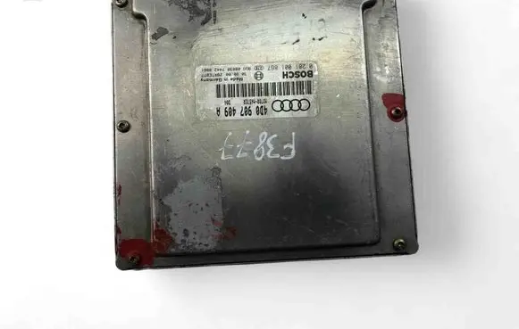 Audi A8 S8 D2 4D Engine control unit/module ECU 4D0907409A 0281001867