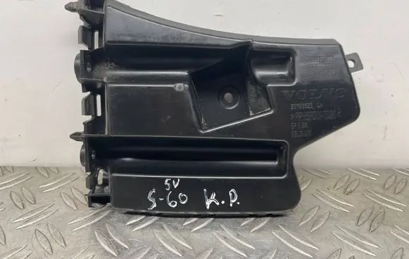 Volvo S60 Front bumper mounting bracket 30796625