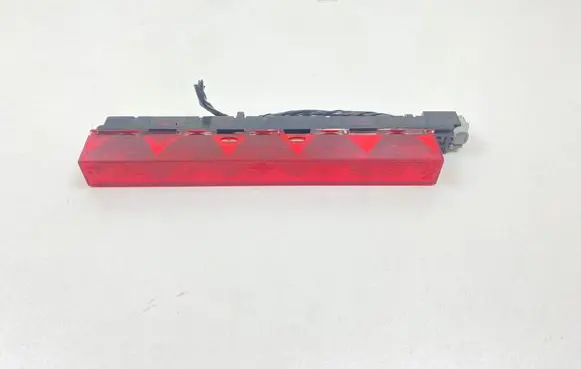 Ford Focus Third/center stoplight 1S7113A613AE