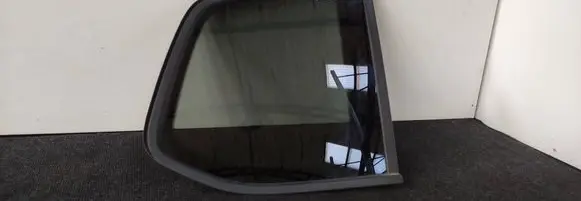 Volkswagen Touran III Rear side window 5TA845042
