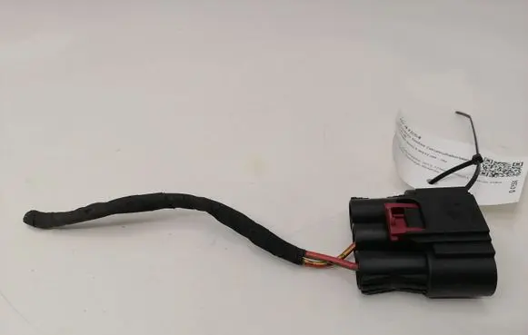 Mercedes-Benz E W212 Positive cable (battery) A2125400581