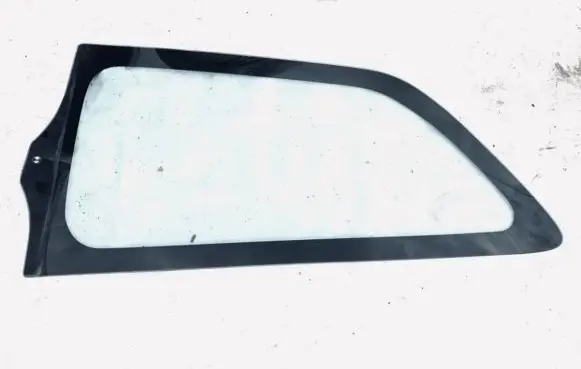 Mazda 323 Rear side window