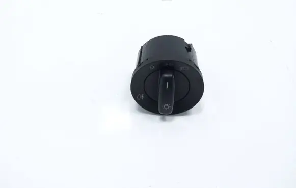 Volkswagen PASSAT B7 Light switch 1K0941431BB