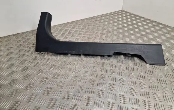 Nissan Qashqai+2 Front sill trim cover 769B4JD000