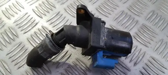 Peugeot 607 Coolant heater control valve 9640937480