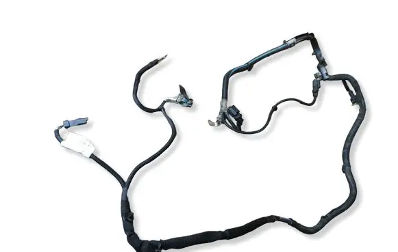 Peugeot 2008 I Positive cable (battery) 9810602680