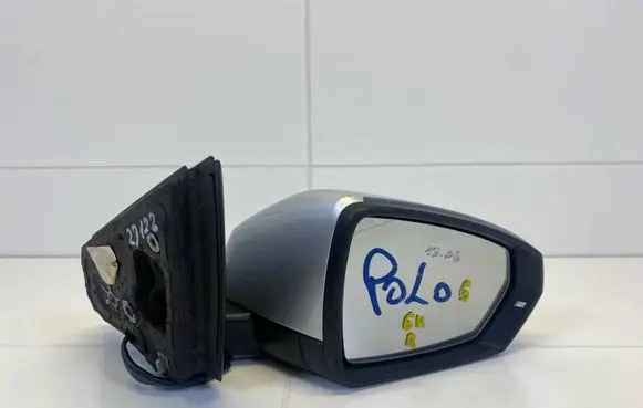 Front door electric wing mirror
