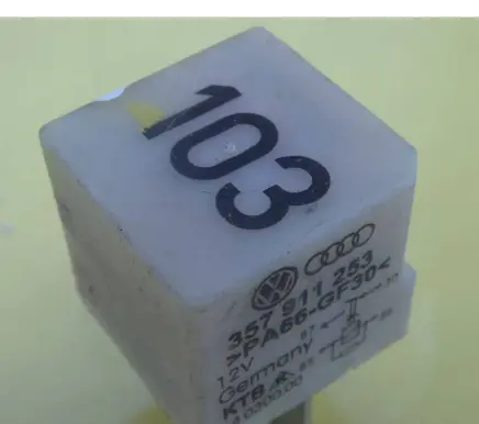 Volkswagen Golf IV Other relay 357911253 14030000