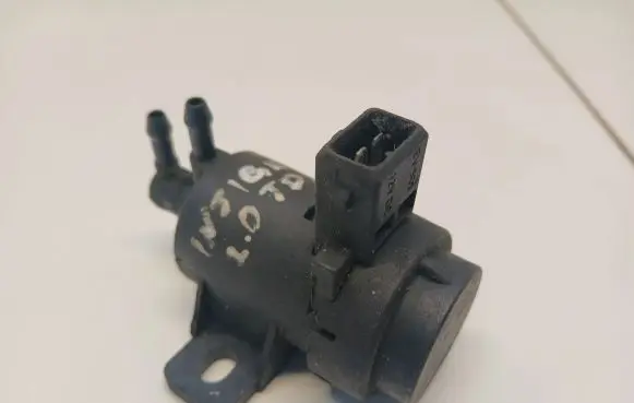 Opel Insignia A Turbo solenoid valve 7700113071