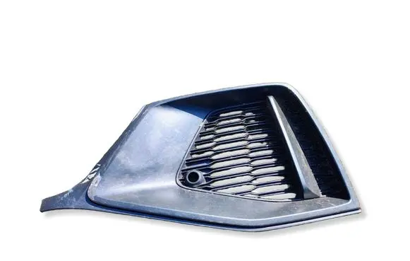 Audi Q8 Front bumper lower grill 4M8807681A