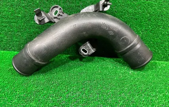 Renault Captur Intercooler hose/pipe 6670971A
