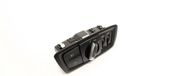 BMW X1 F48 F49 Light switch 6847525