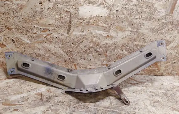 Maserati Quattroporte Radiator support slam panel
