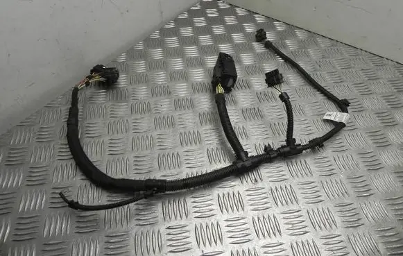 BMW i3 Engine installation wiring loom 8632687 VD19557
