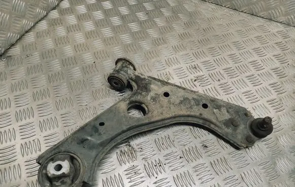 Fiat Punto (199) Front lower control arm/wishbone
