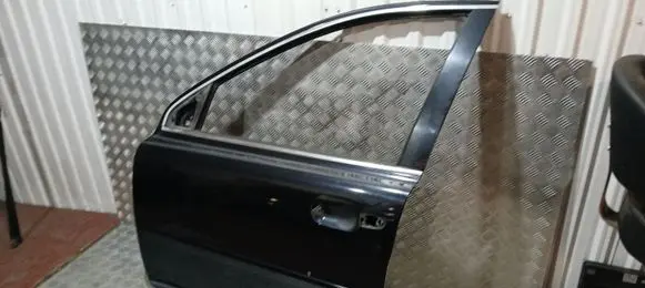 Volvo XC90 Front door 