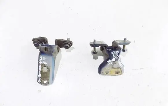 Mitsubishi Outlander Rear door hinge set 