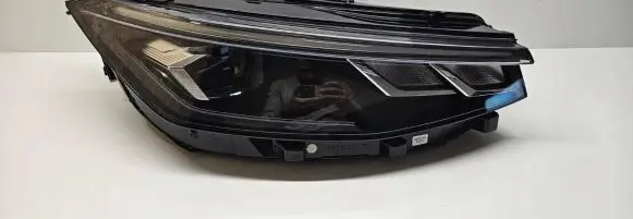 Volkswagen PASSAT B8 USA Headlight/headlamp 3J1941006