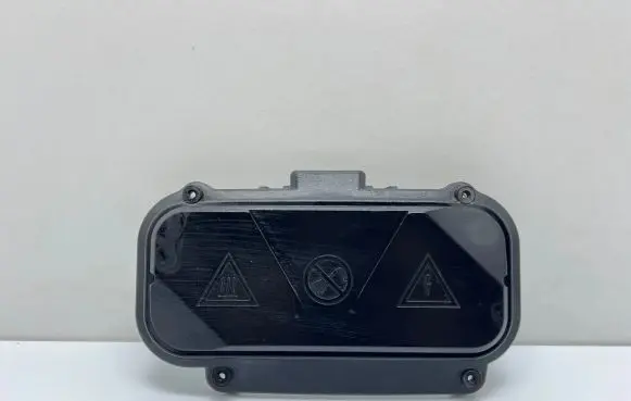 BMW 5 F10 F11 Fuse box cover 7555179 586509