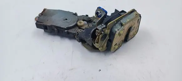 Subaru Outback Rear door lock