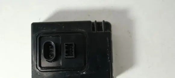 Audi A4 S4 B7 8E 8H Headlight ballast module Xenon 6021112099