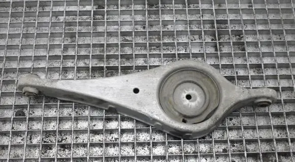 Volvo V70 Rear upper control arm/wishbone