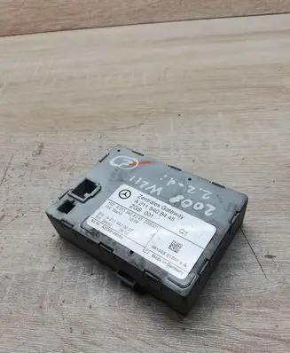 Mercedes-Benz E W211 Gateway control module A2115408445