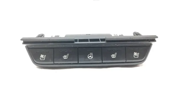 KIA Sportage Seat heating switch 4A920B1000 M09060008S6