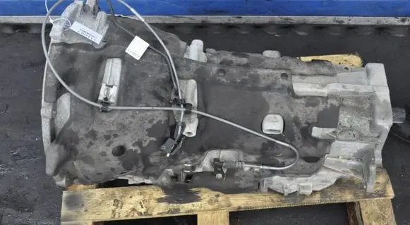 Jaguar F-Pace Manual 7 speed gearbox H7A3-7000-CE