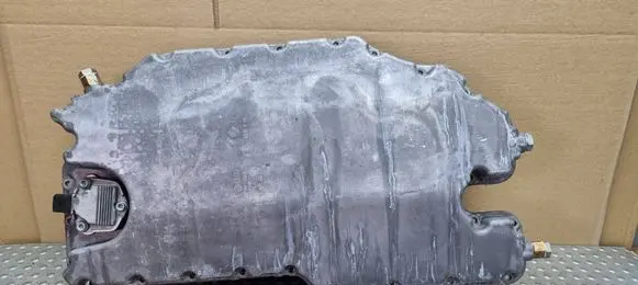 Audi A8 S8 D3 4E Oil sump 07C103804Q