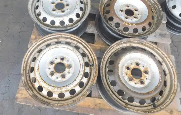 Mercedes-Benz Vito Viano W639 R16 steel rim 192434