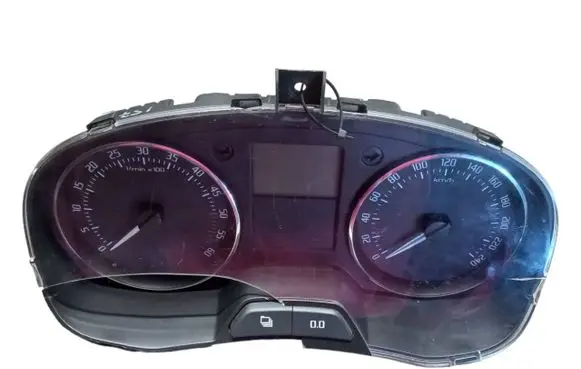 Skoda Fabia Mk2 (5J) Speedometer (instrument cluster) 5J0920811D A2C53357612 A2C53425967