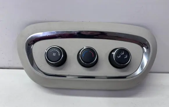 Dodge Durango III Climate control unit 68158253AD