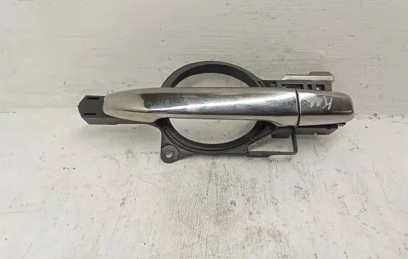 Mitsubishi Outlander Front door exterior handle