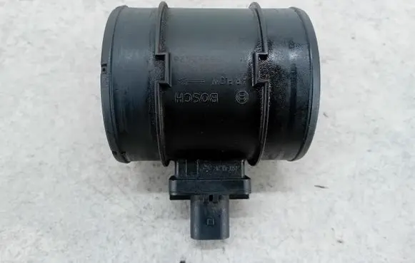 Opel Insignia A Mass air flow meter 55562426